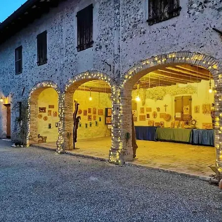 Court Of Artist Friuli Apartment *