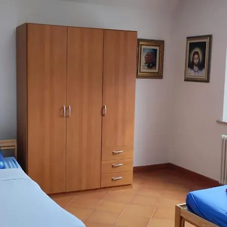 Court Of Artist Friuli Apartment