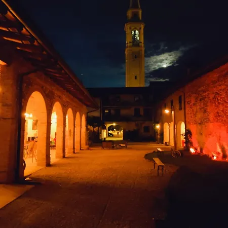 Court Of Artist Friuli *